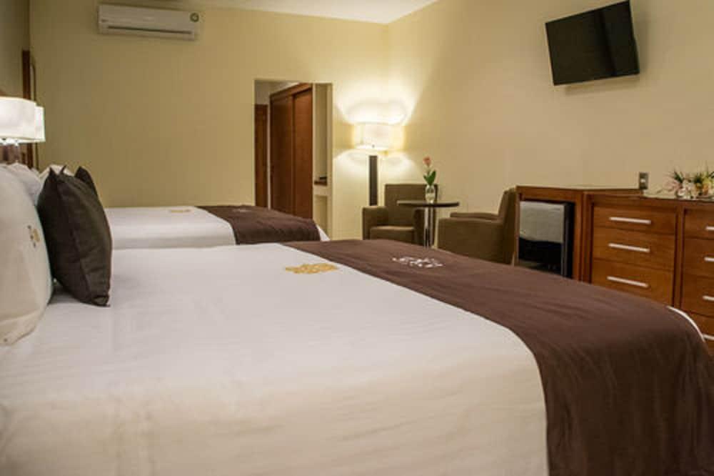 Hotel Ecce Inn & Spa Silao Exterior foto A room at the hotel